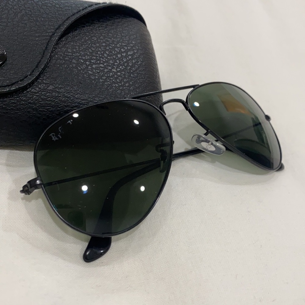 Black Aviator Ray Ban Sunglasses